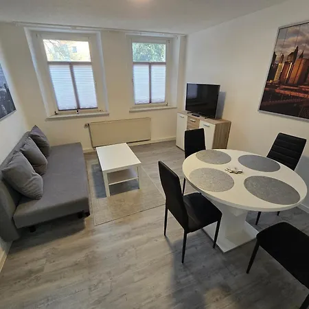 75m2 In Zittauer Stadtzentrum Innenstadt Innenring Lage - Wohnen Auf Zeit In - 3 Raum Apartment Zittau