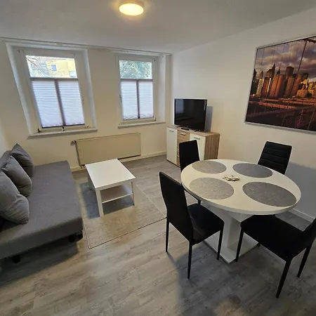 75m2 In Zittauer Stadtzentrum Innenstadt Innenring Lage - Wohnen Auf Zeit In - 3 Raum Apartment Zittau