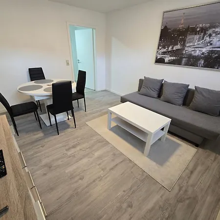 75m2 In Zittauer Stadtzentrum Innenstadt Innenring Lage - Wohnen Auf Zeit In - 3 Raum 公寓 *
