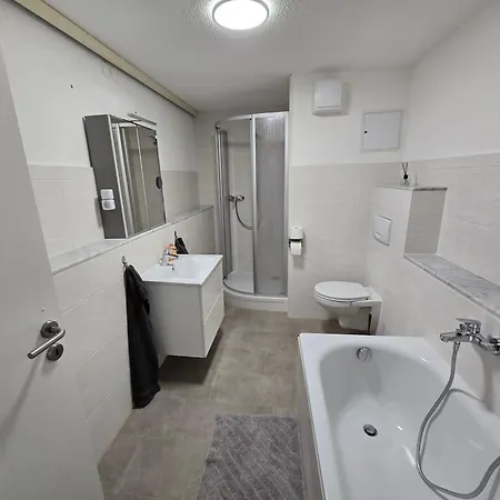 75m2 In Zittauer Stadtzentrum Innenstadt Innenring Lage - Wohnen Auf Zeit In - 3 Raum Apartment