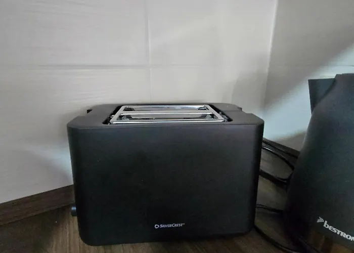 75m2 In Zittauer Stadtzentrum Innenstadt Innenring Lage - Wohnen Auf Zeit In - 3 Raum * Zittau