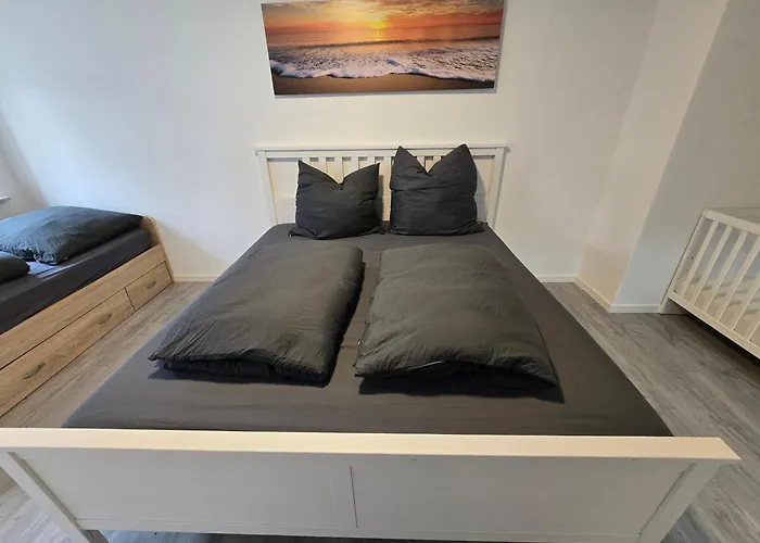 75m2 In Zittauer Stadtzentrum Innenstadt Innenring Lage - Wohnen Auf Zeit In - 3 Raum * Zittau