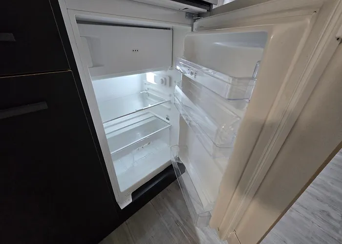 Apartment 75m2 In Zittauer Stadtzentrum Innenstadt Innenring Lage - Wohnen Auf Zeit In - 3 Raum *