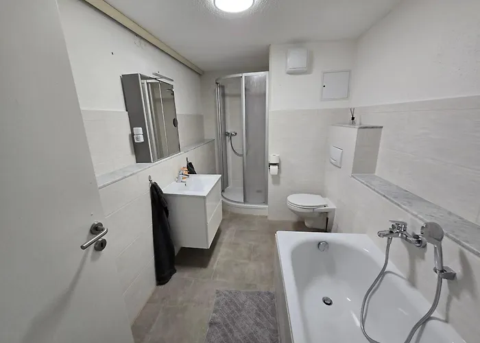 75m2 In Zittauer Stadtzentrum Innenstadt Innenring Lage - Wohnen Auf Zeit In - 3 Raum Apartment